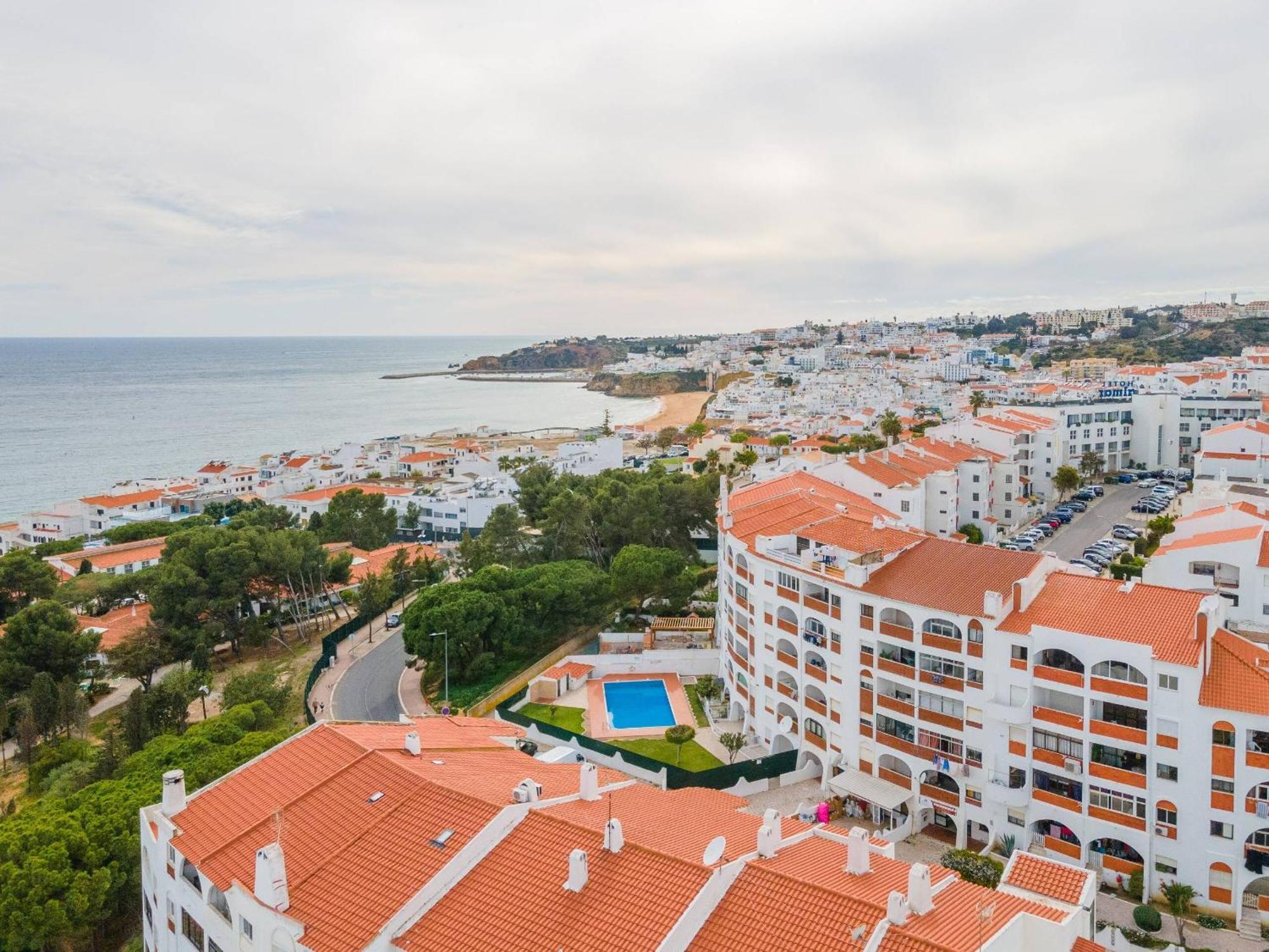 Palmeiras Apartment - 19A By Hellovacations Albufeira Eksteriør bilde